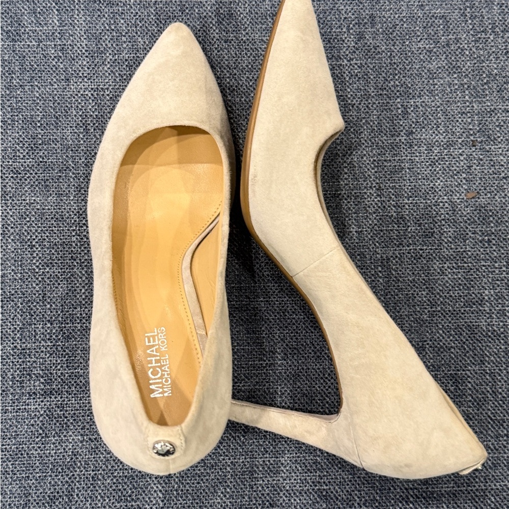 Michael Kors Beige Suede Pointed-Toe Pumps